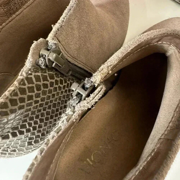 Vionic Booties - Picture 4 of 6